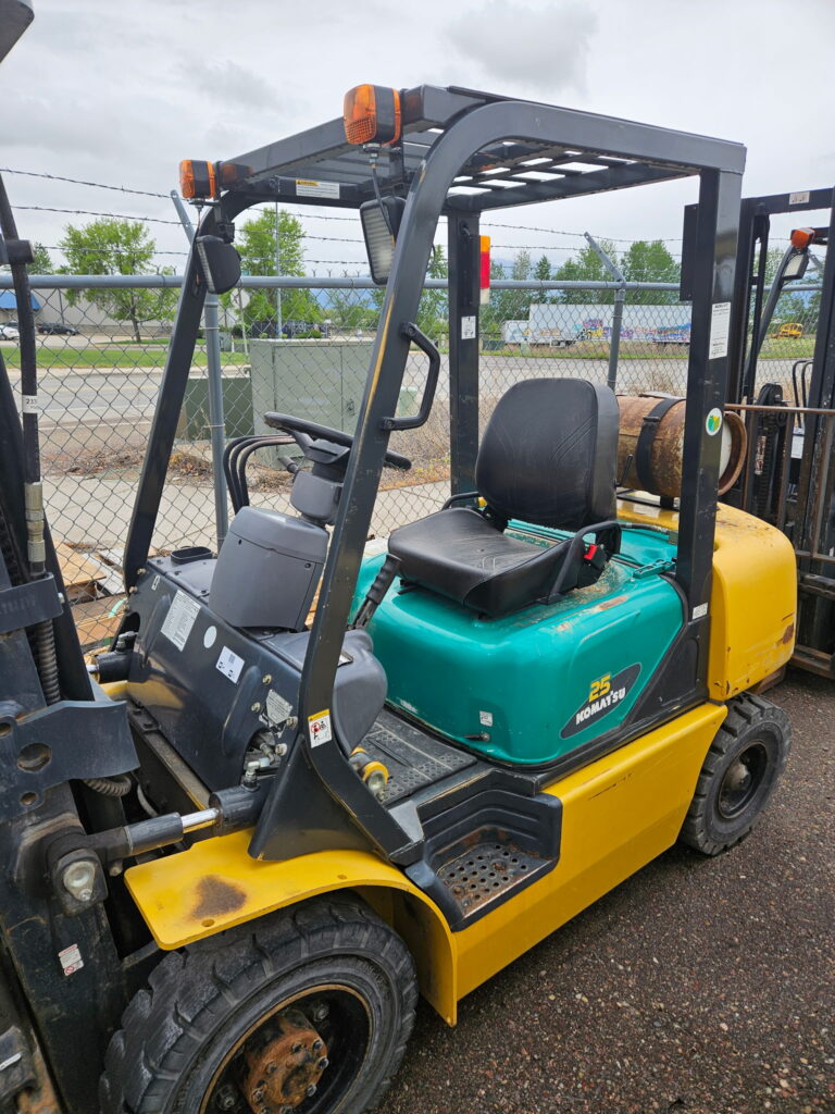 Used 2004 KOMATSU FG25T at Papé Material Handling in Missoula, MT