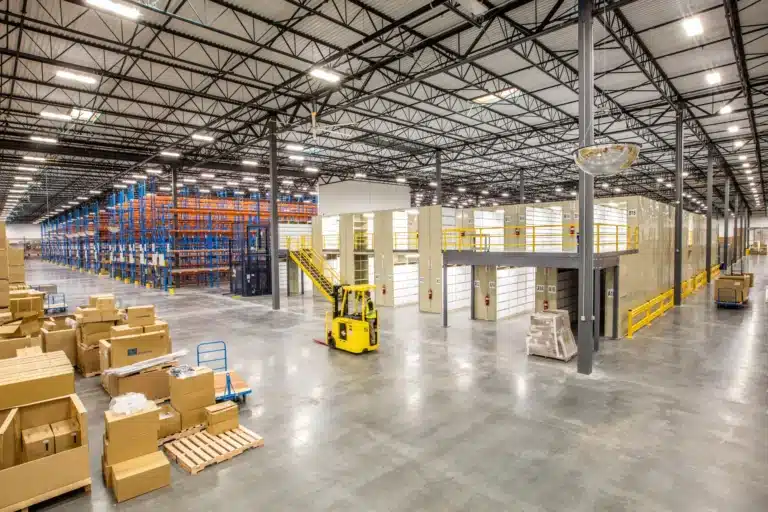 Warehouse Design - Equipment